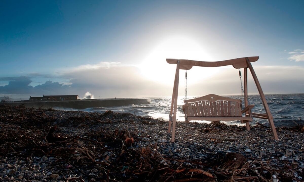 Heart Back Swing Seat Monmouth