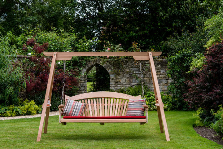 The RHS Serenity wing Seat in Cedar