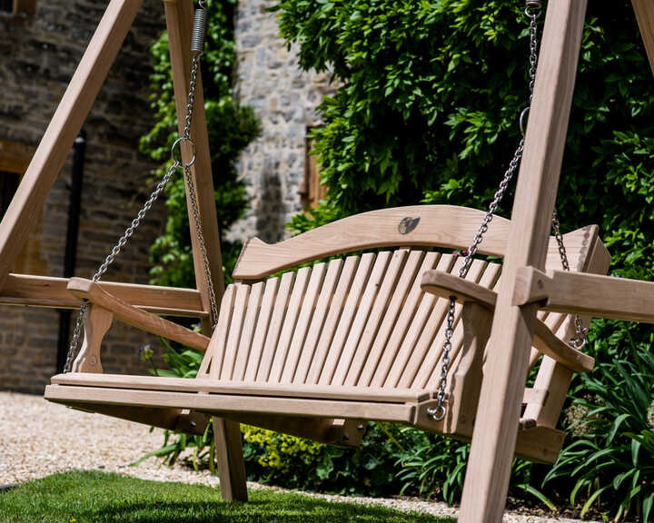 tranquillity swing seat in oak