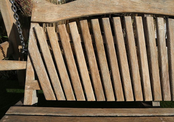 How To Restore Wooden Garden Furniture | Sitting Spiritually